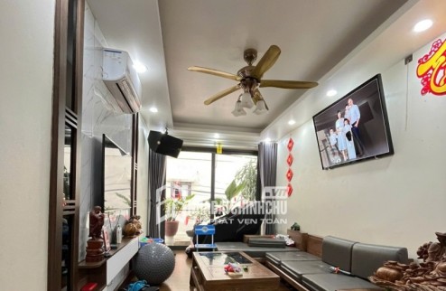 XUÂN ĐỈNH 43M2 5 TẦNG MT 3.1M - NGÕ THÔNG NGOẠI GIAO ĐOÀN - Ô CHỜ THANG MÁY - NHÀ ĐẸP Ở NGAY